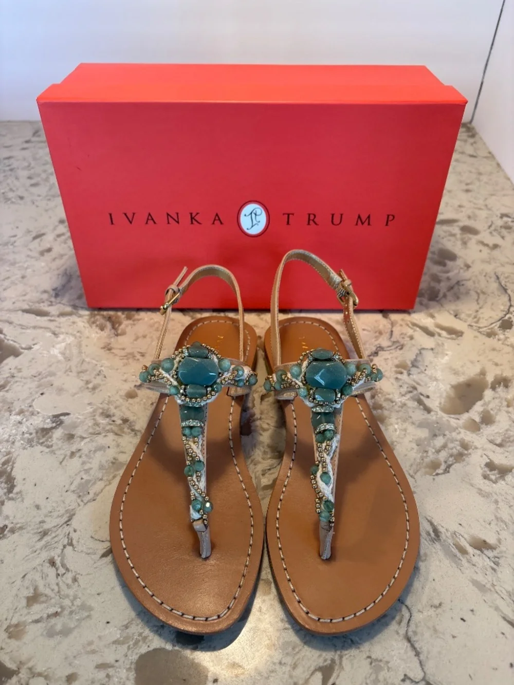 Women’s Ivanka Trump Pauline Embellished Leather Thong Flat Sandals 7.5 M