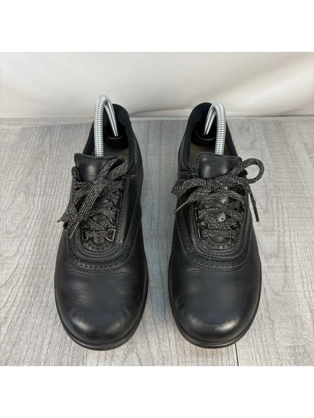 SAS Free Time Women's Black Leather Comfort Walking Shoes 9 M