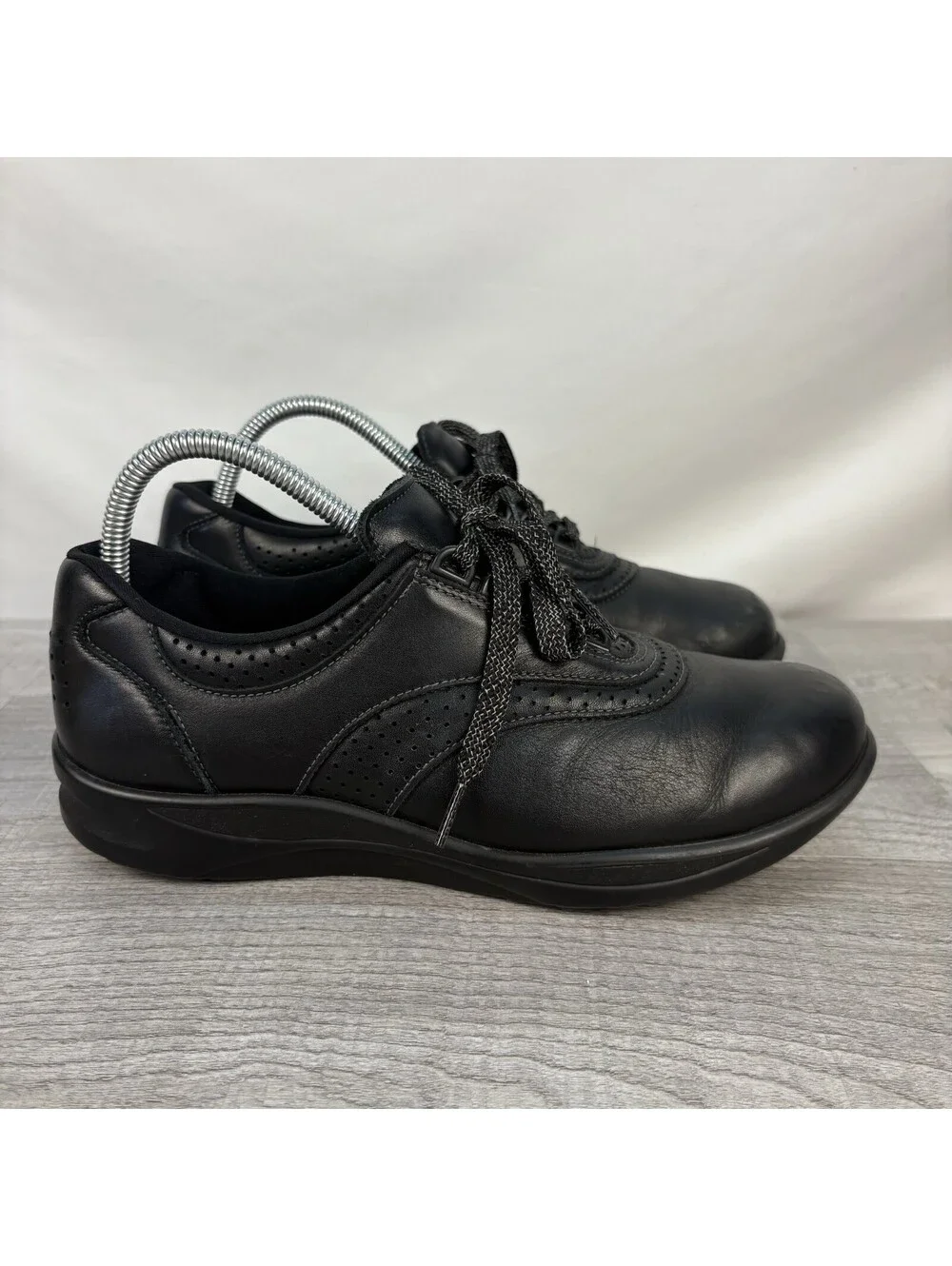 SAS Free Time Women's Black Leather Comfort Walking Shoes 9 M