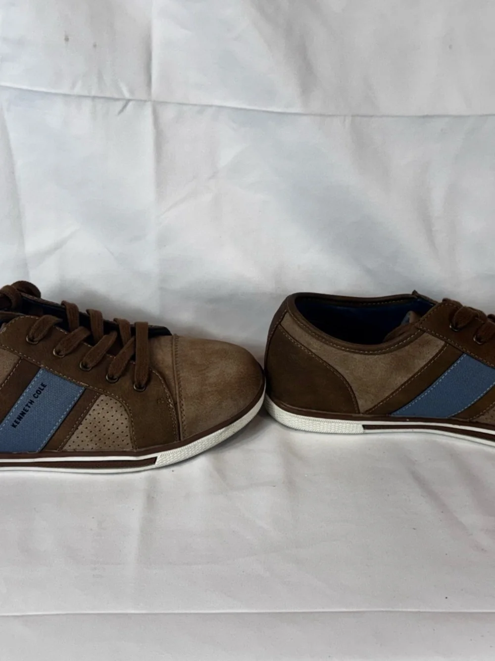 Kenneth Cole product pair