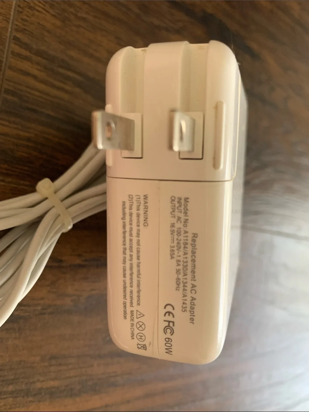 Apple White Laptop Power Adapter with Magnetic Tip