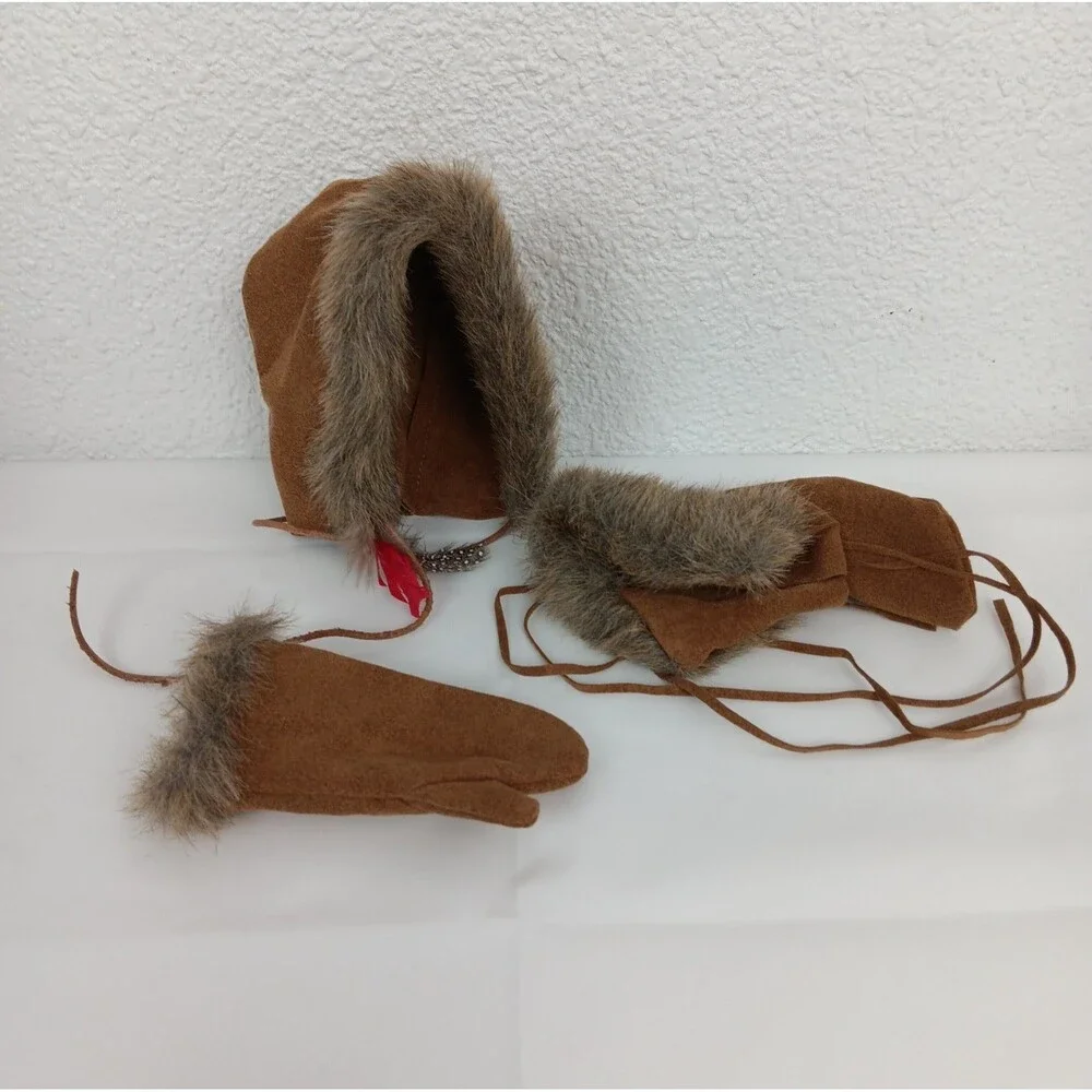 American Girl Kaya Winter Accessory Fur Moccasin Hood & Glove Replacements