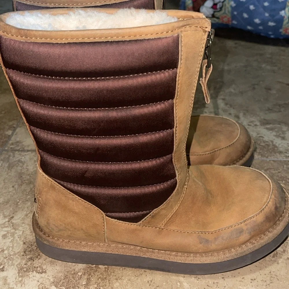 UGG Zaire Short Chestnut Boots | Size 5