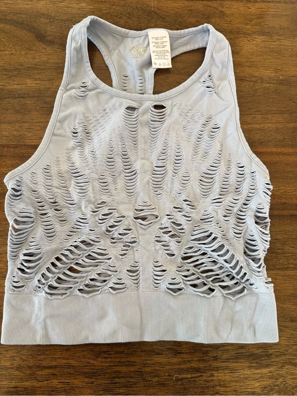 ALO Yoga lightweight white