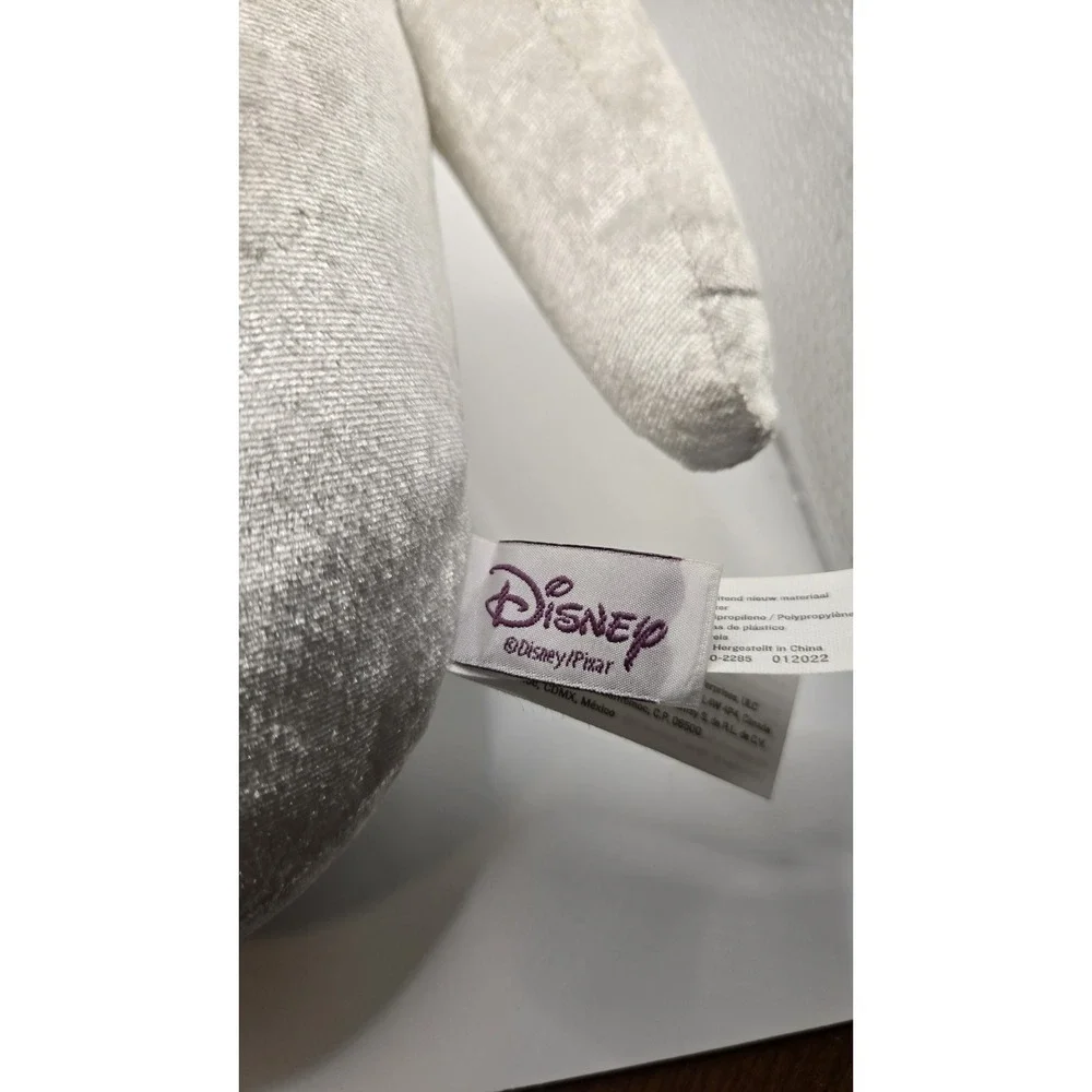 Disney wall eve