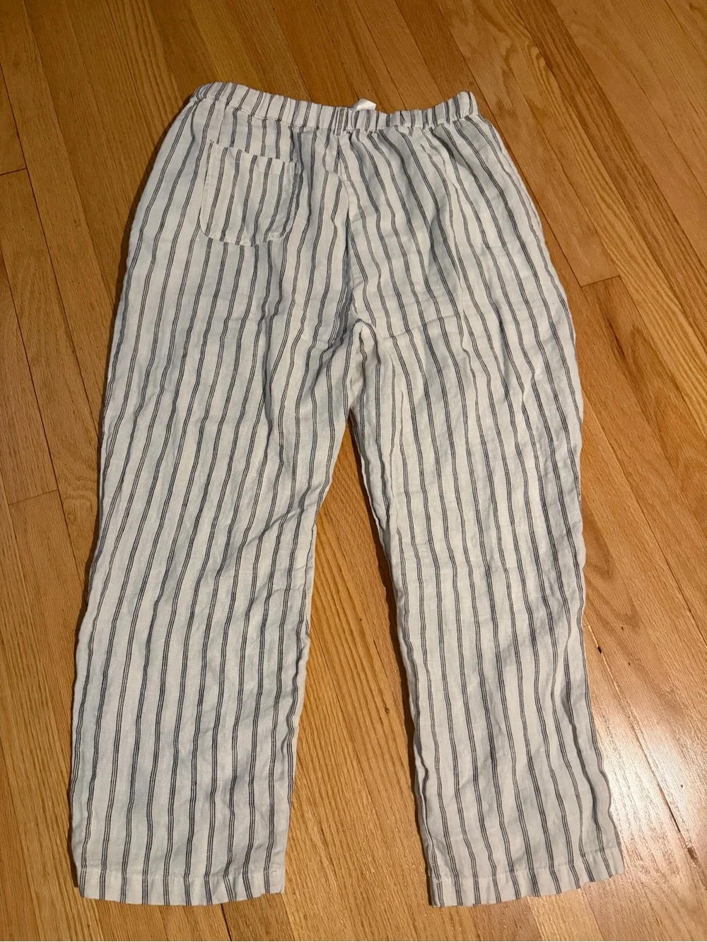 Quince stripes subtle
