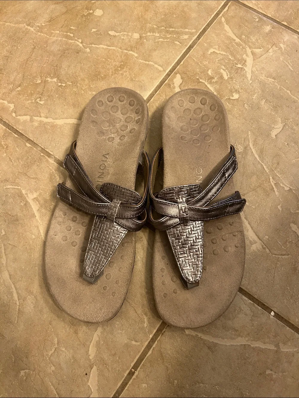 Vionic supportive sandals