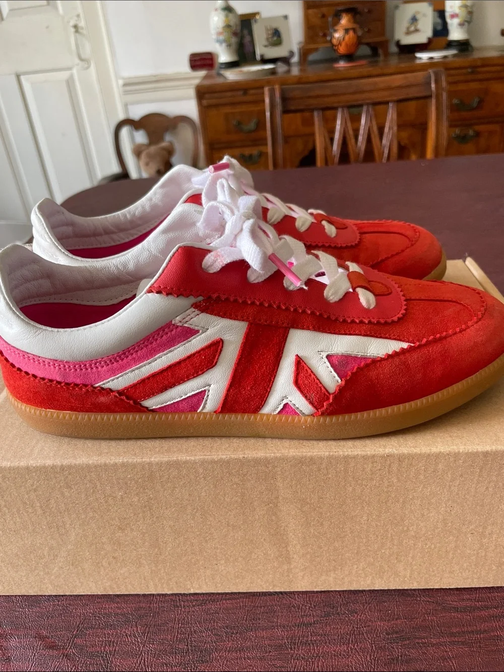 Boden bold red