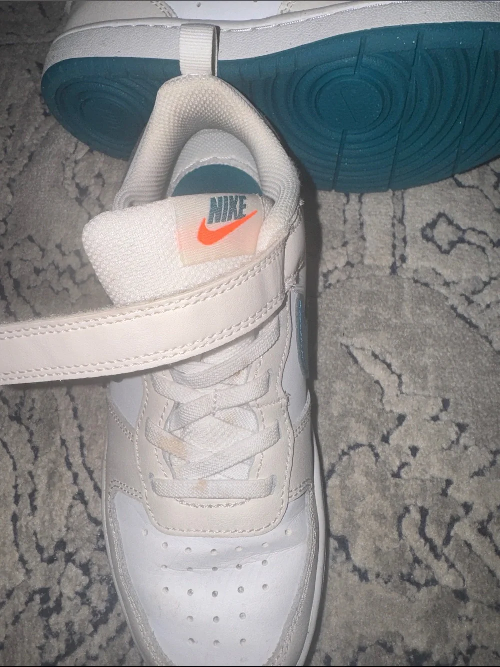 Nike classic kids