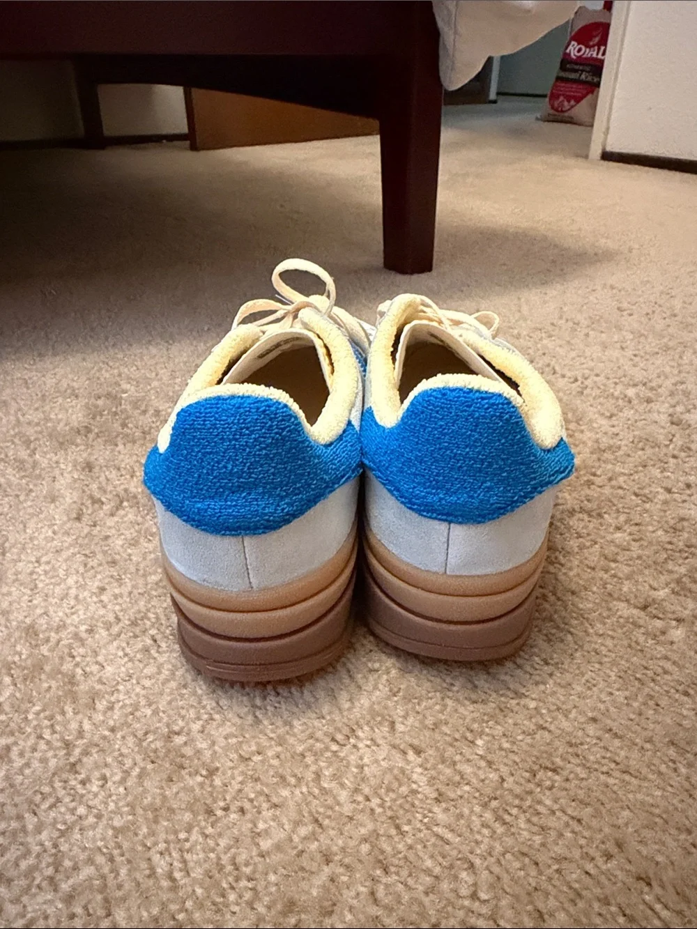 adidas classic gazelle