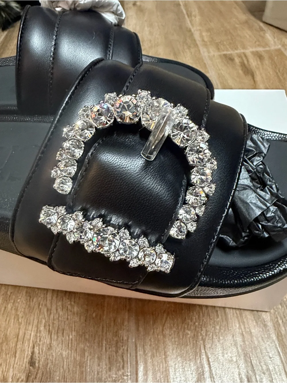 Jimmy Choo me store