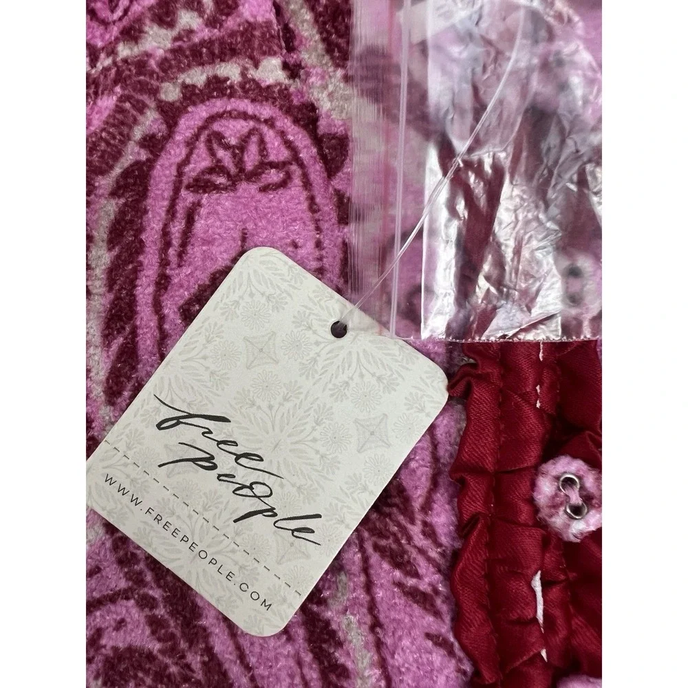 Free People free knit