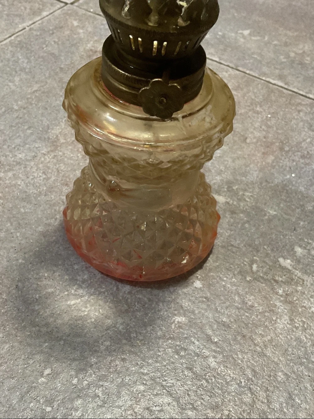 Vintage-Style Glass Hurricane Lamp - Clear and Pink