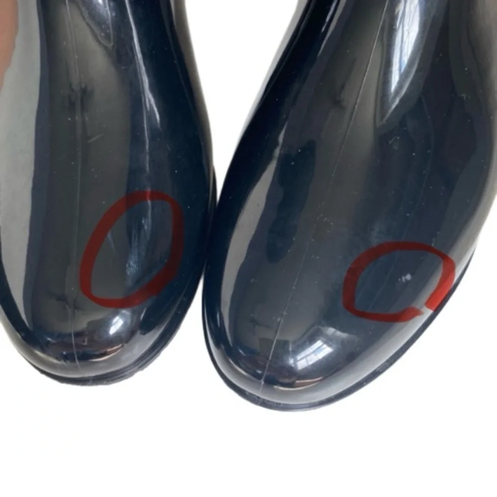 Tommy Hilfiger ready gold boots