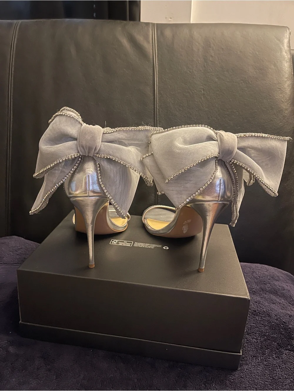 Steve Madden Women’s Back Bow BENNI SILVER RHINESTONES Heels Sz 10 NWOB
