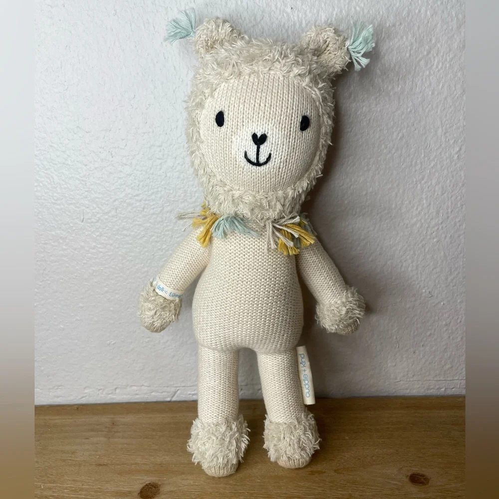 Cuddle + Kind this charming