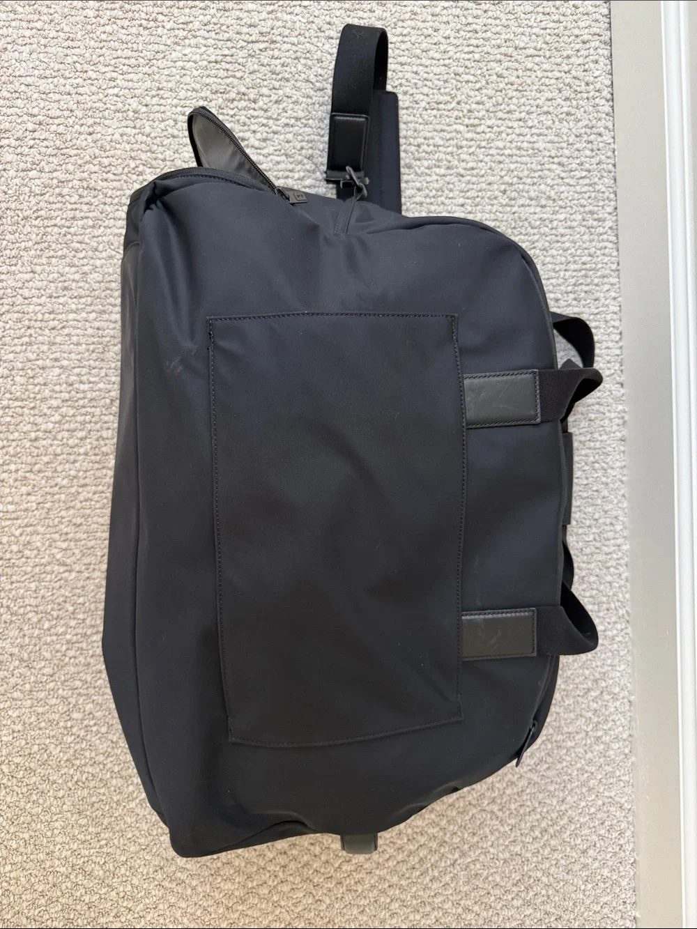 Away handles bag