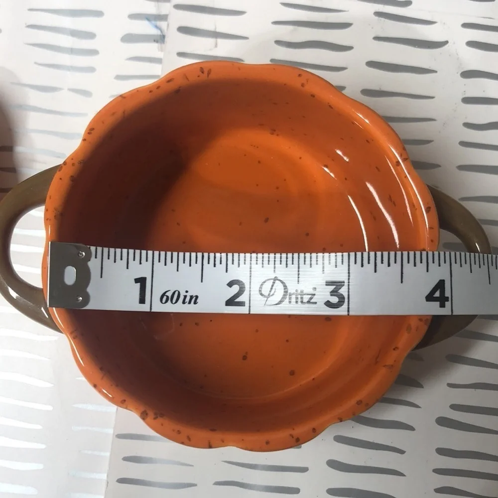 Artisan collection pumpkin