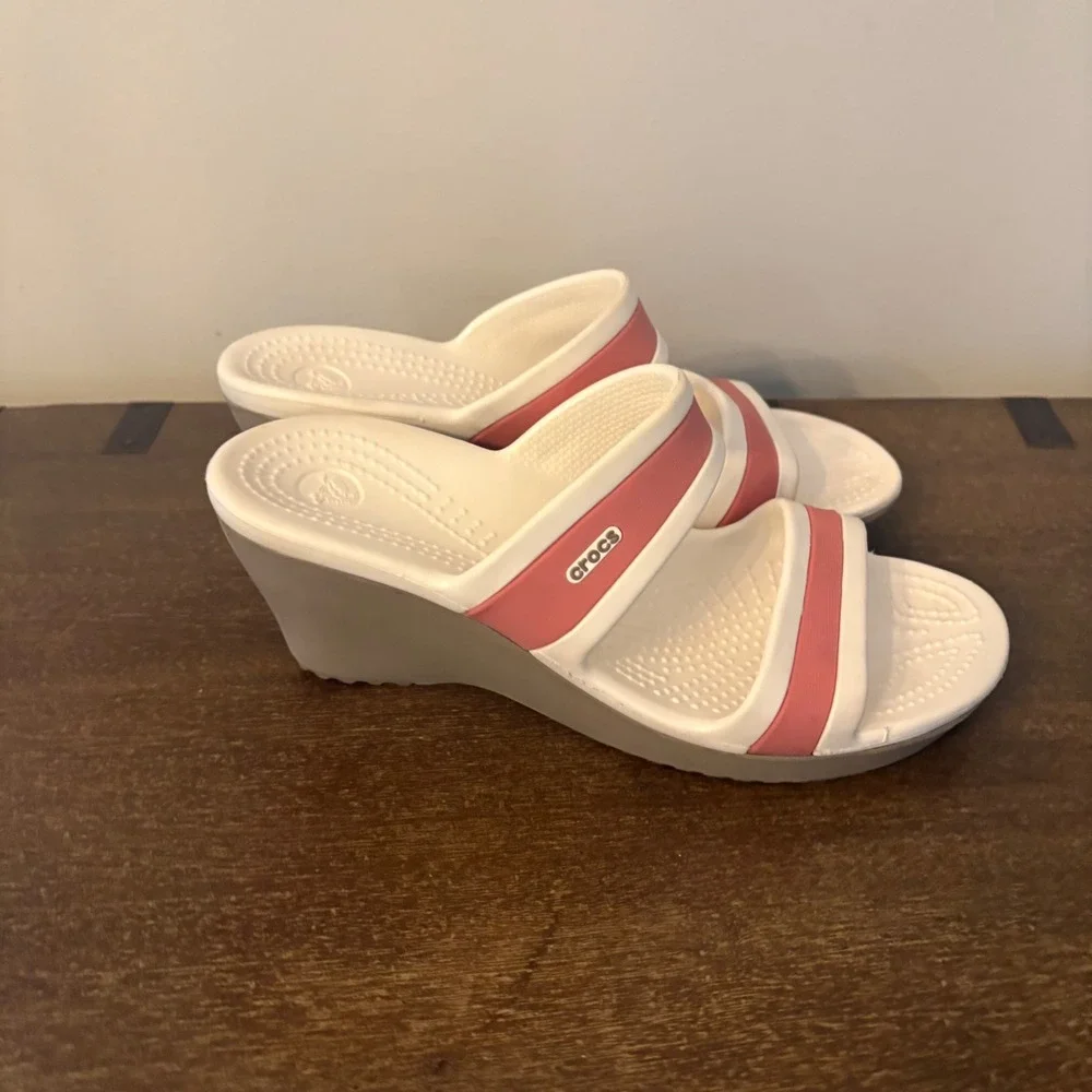 CROCS style you