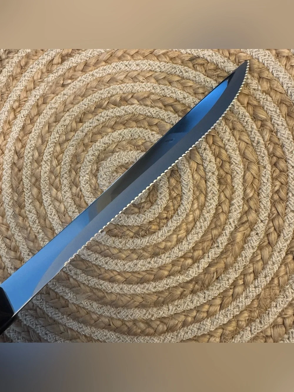 Cutco 9” serrated