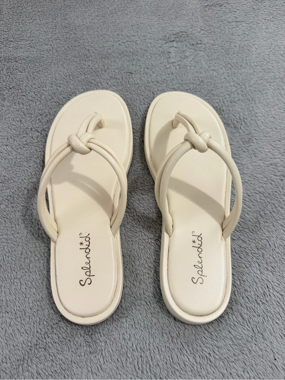 Splendid Fedora leather thong sandals