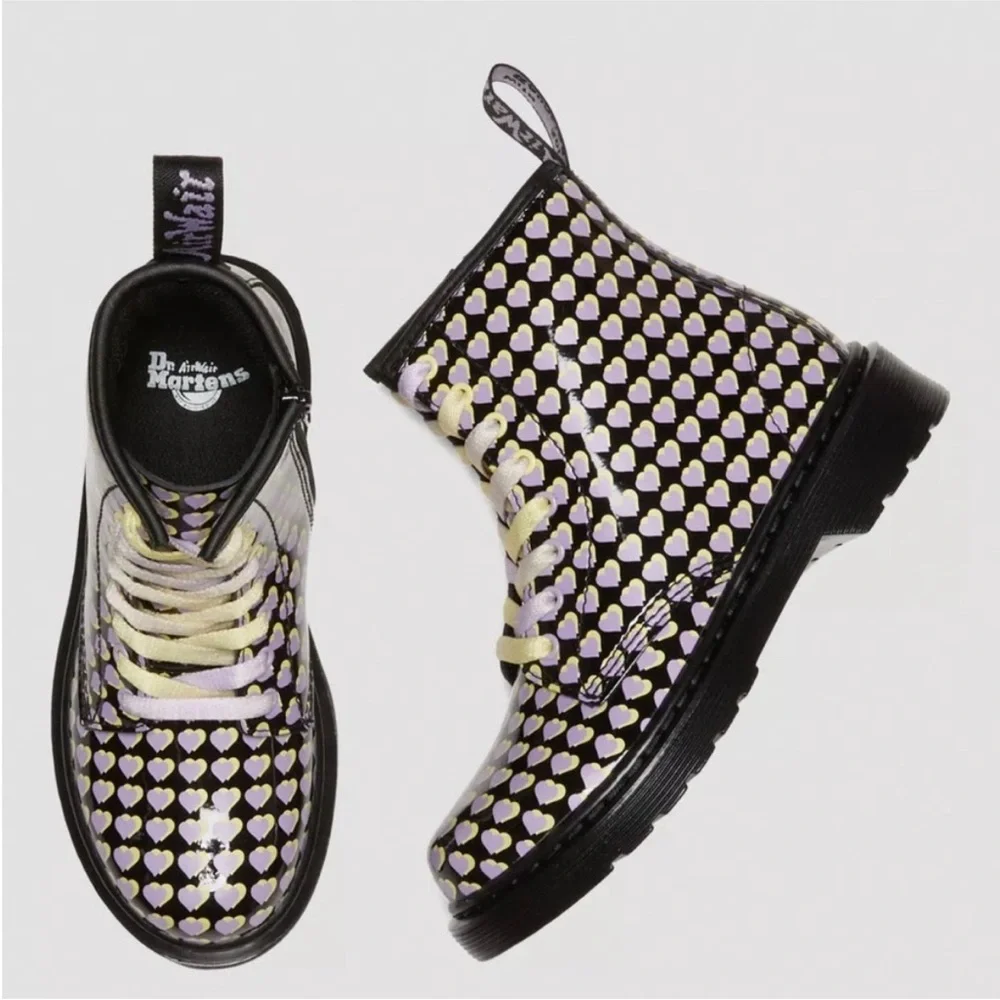 Dr. Martens Junior 1460 Patent Heart Printed Lace Up Boots size 3