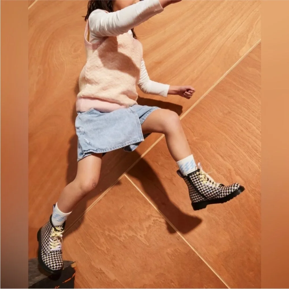 Dr. Martens shape as hearts