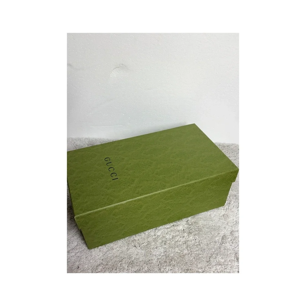 Gucci authentic white those