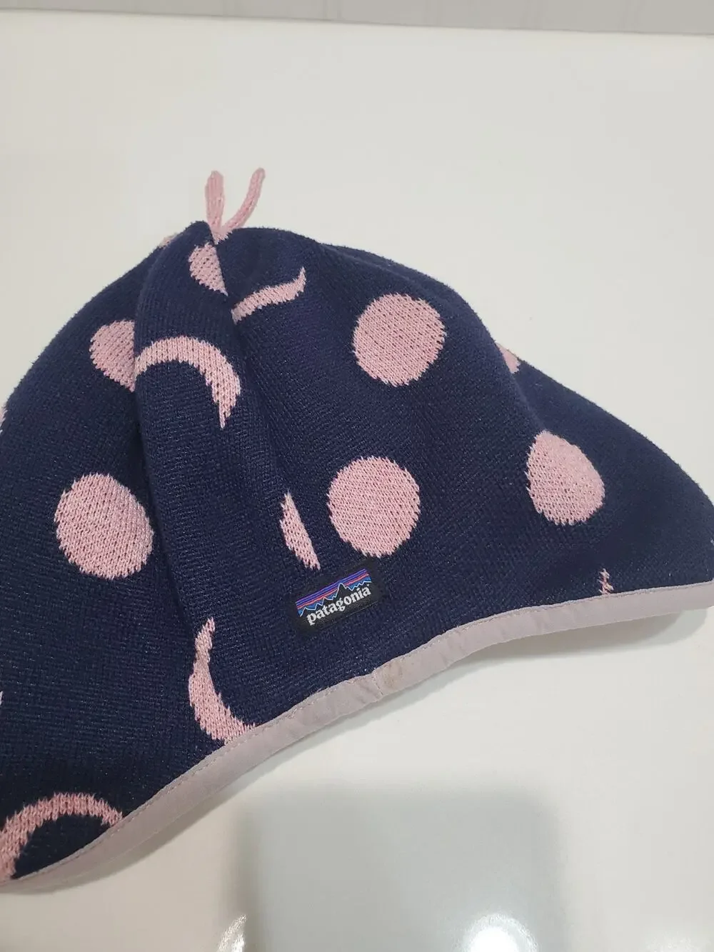 Patagonia Reversible Baby Beanie