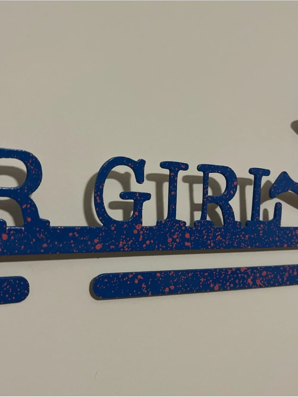 Medal Holder Display Hanger Trophy Shelf Wall Mount Medals runner girl running