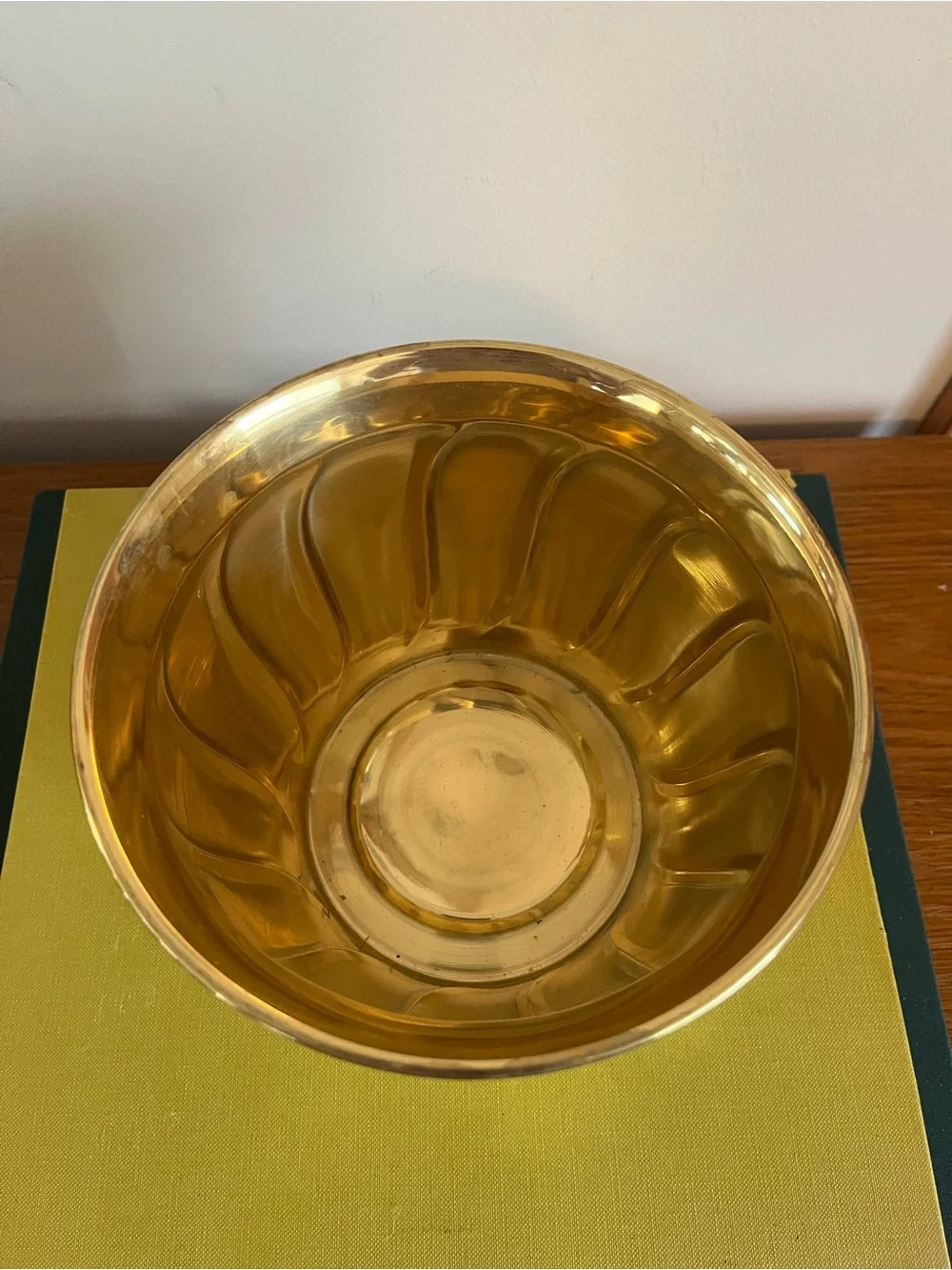 N/A shiny gold