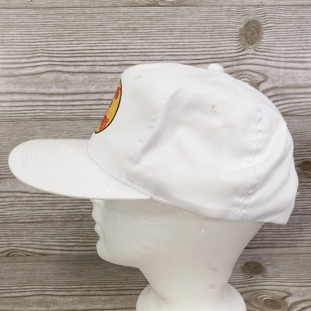 BASS PRO SHOPS LOGO WHITE SNAPBACK TRUCKER BASEBALL HAT CAP