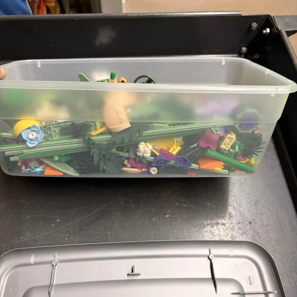 Lego Grey and White Building-sets-blocks