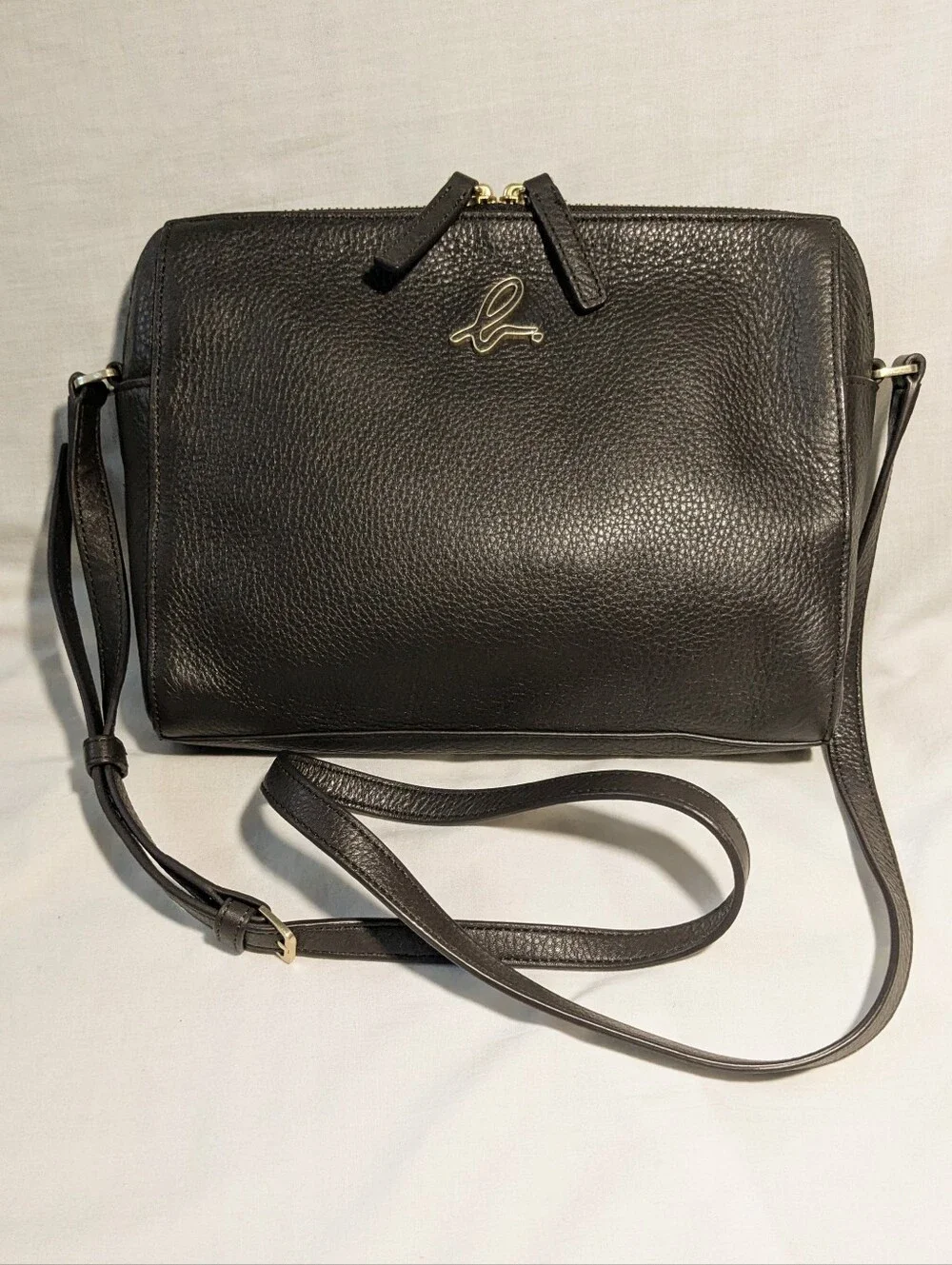Agnes B. Voyage Iris Brown Pebbled Leather Crossbody Shoulder Bag