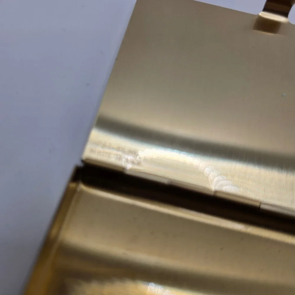 Unbranded vintage piece