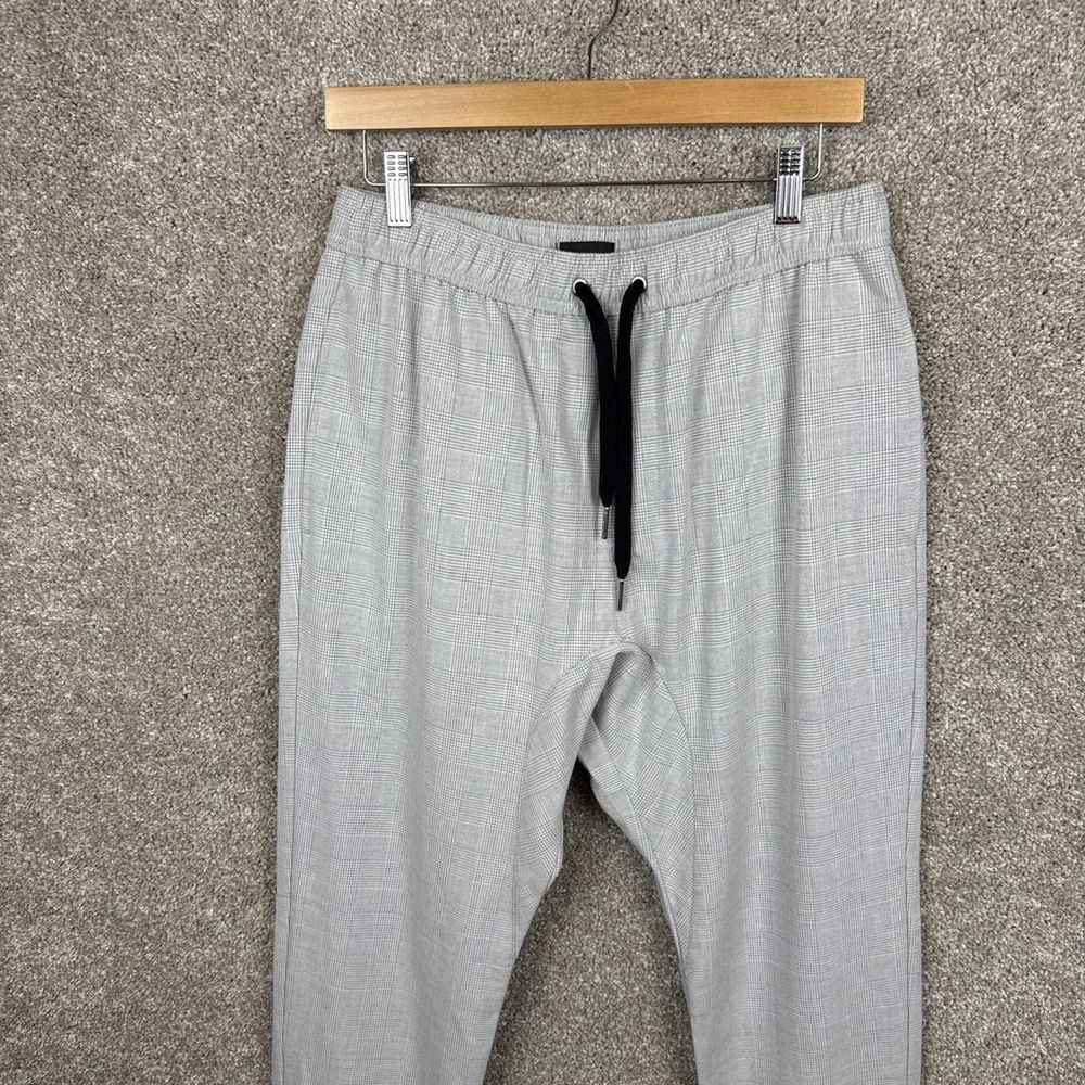 Zanerobe joggers classic