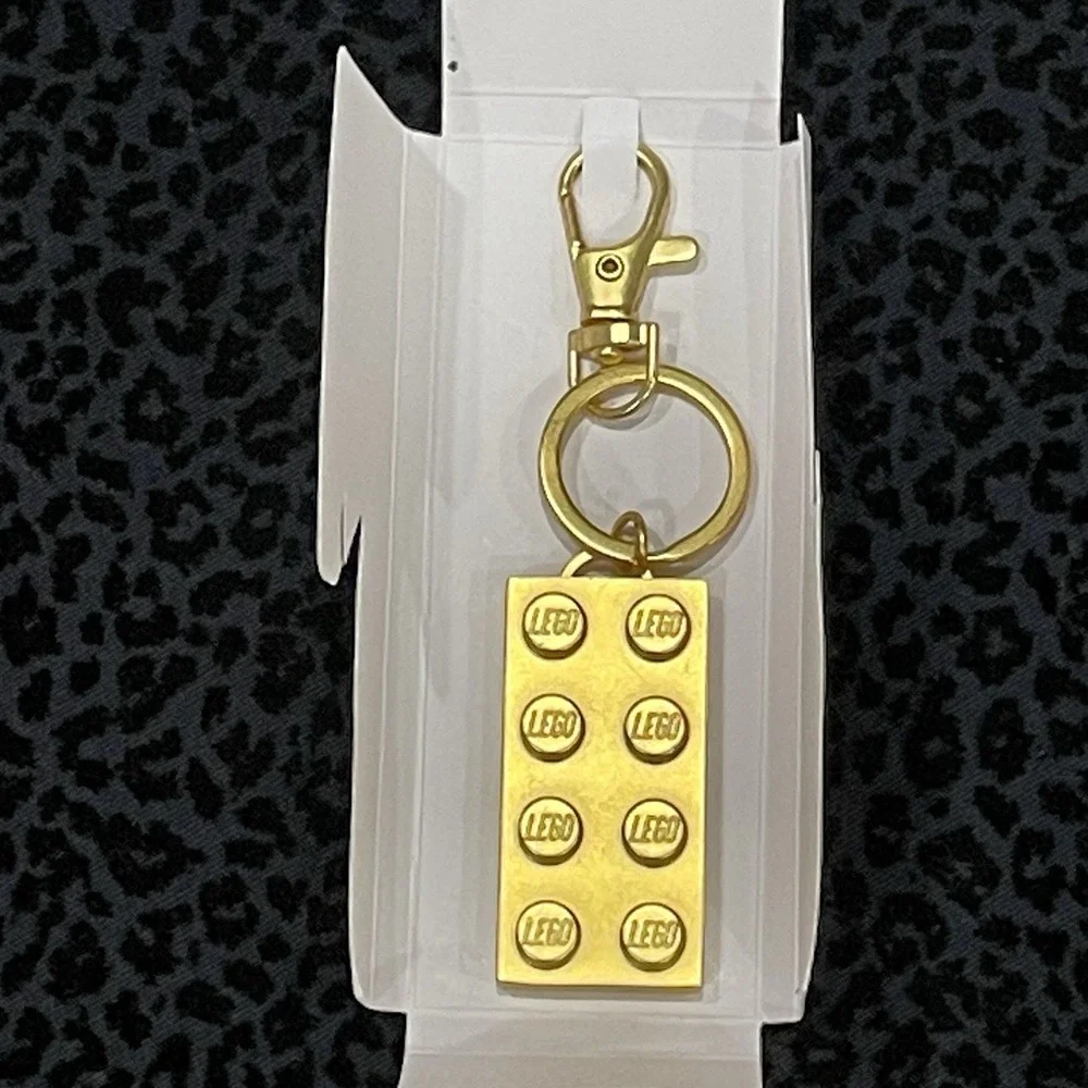 FIFA 2026 Fan Fest LEGO Insiders Brick Metal Gold Keychain NYC RARE