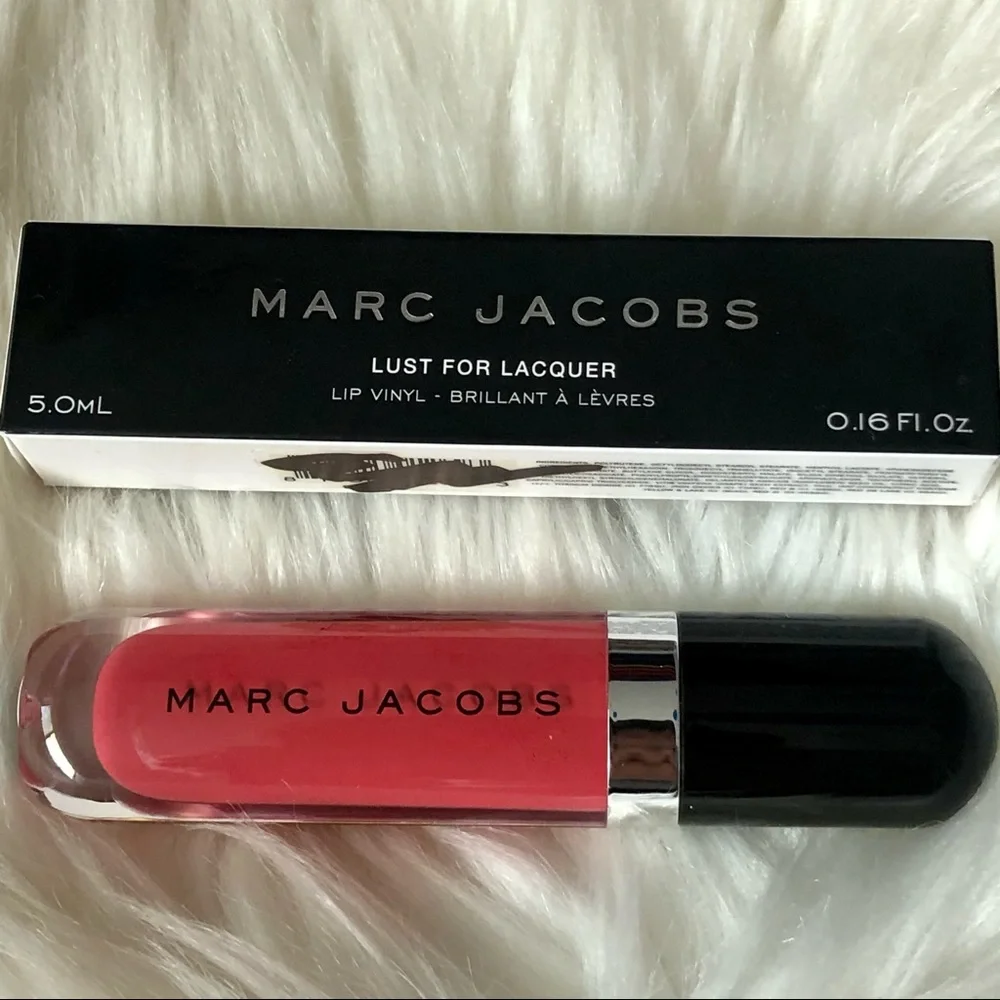 Marc Jacobs Lip Vinyl Gloss  | Shade: 202 Paint It