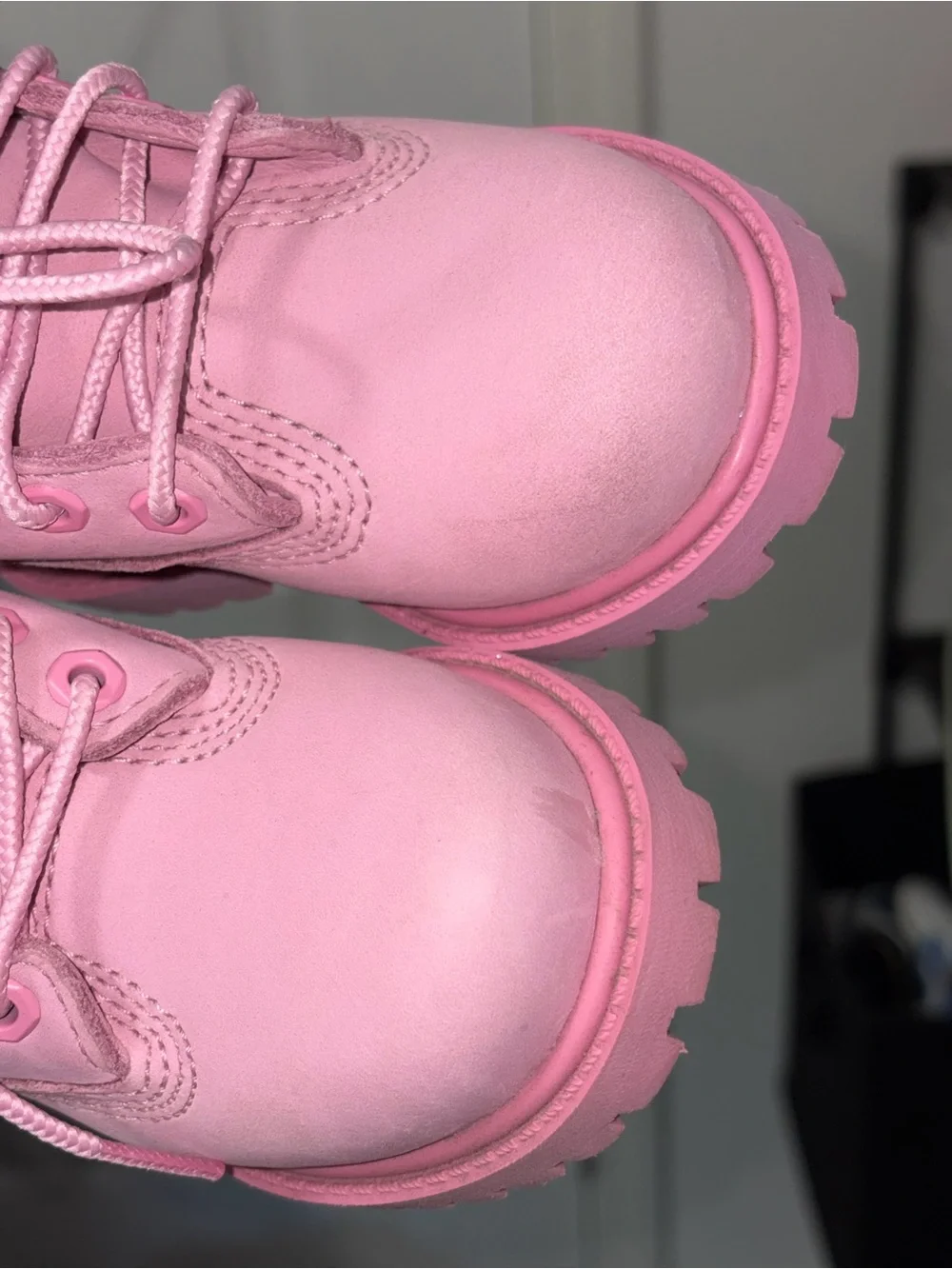 Timberland side adidas detail