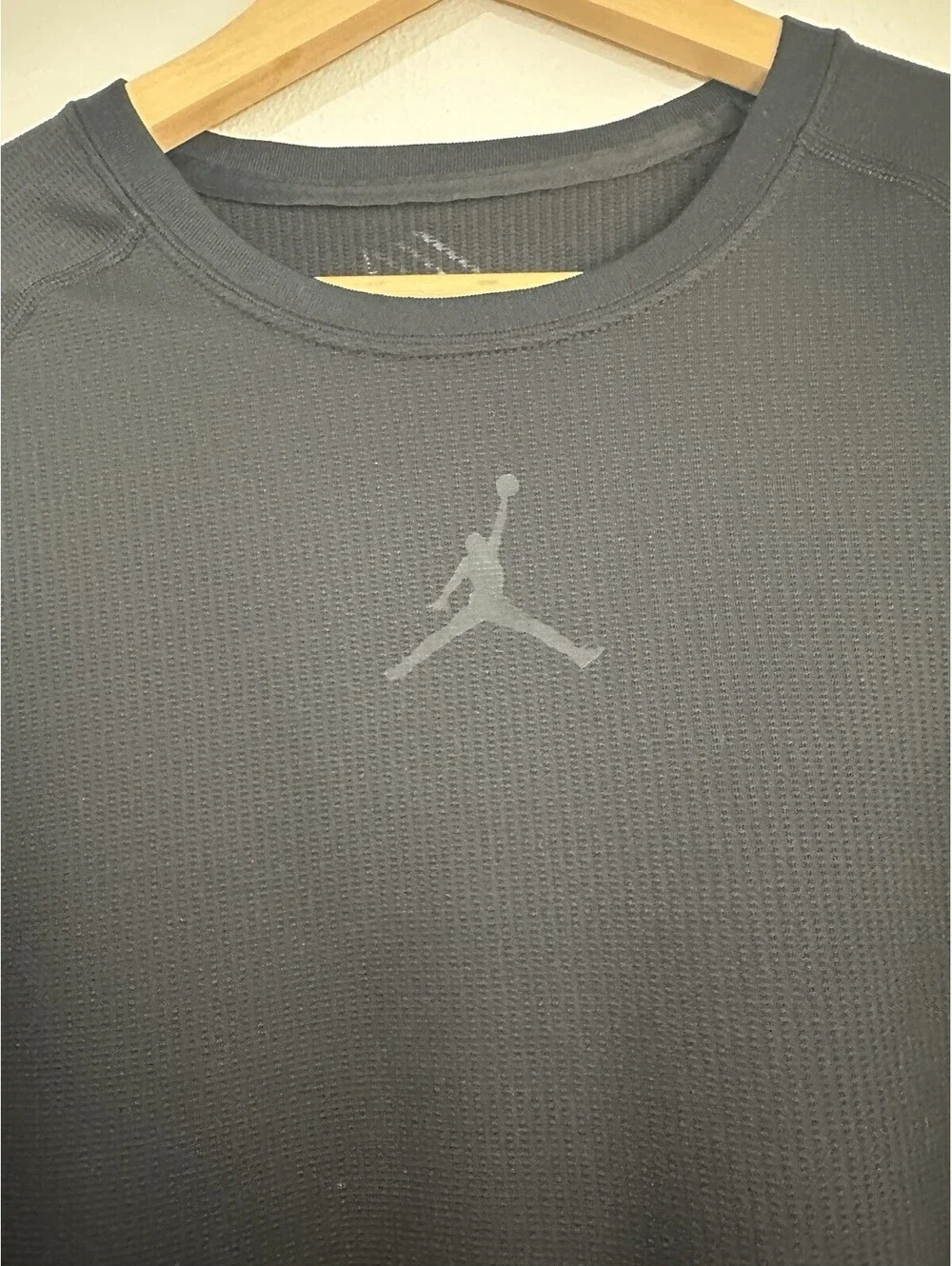 Jordan sleek it chest