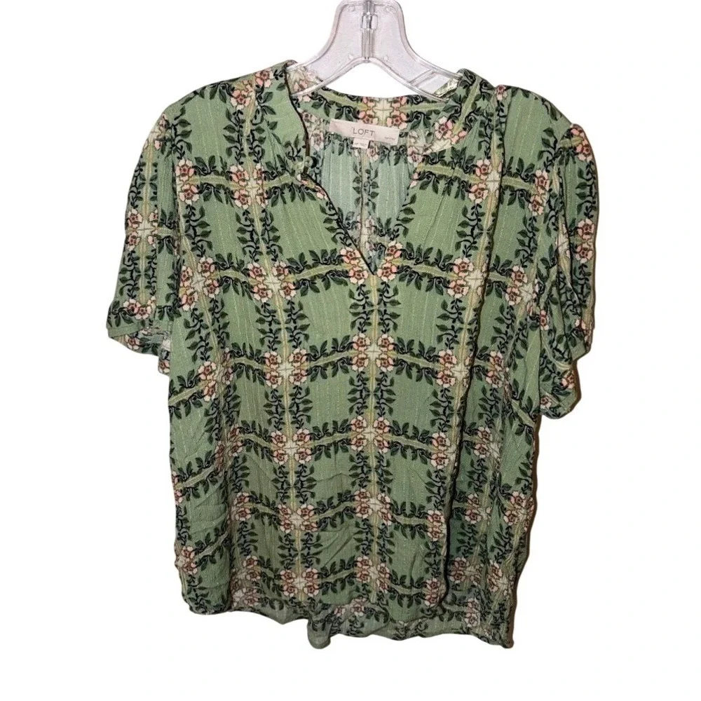 LOFT Petites Sage Green Floral Lattice Split Neck Puff Sleeve Blouse MP 10319