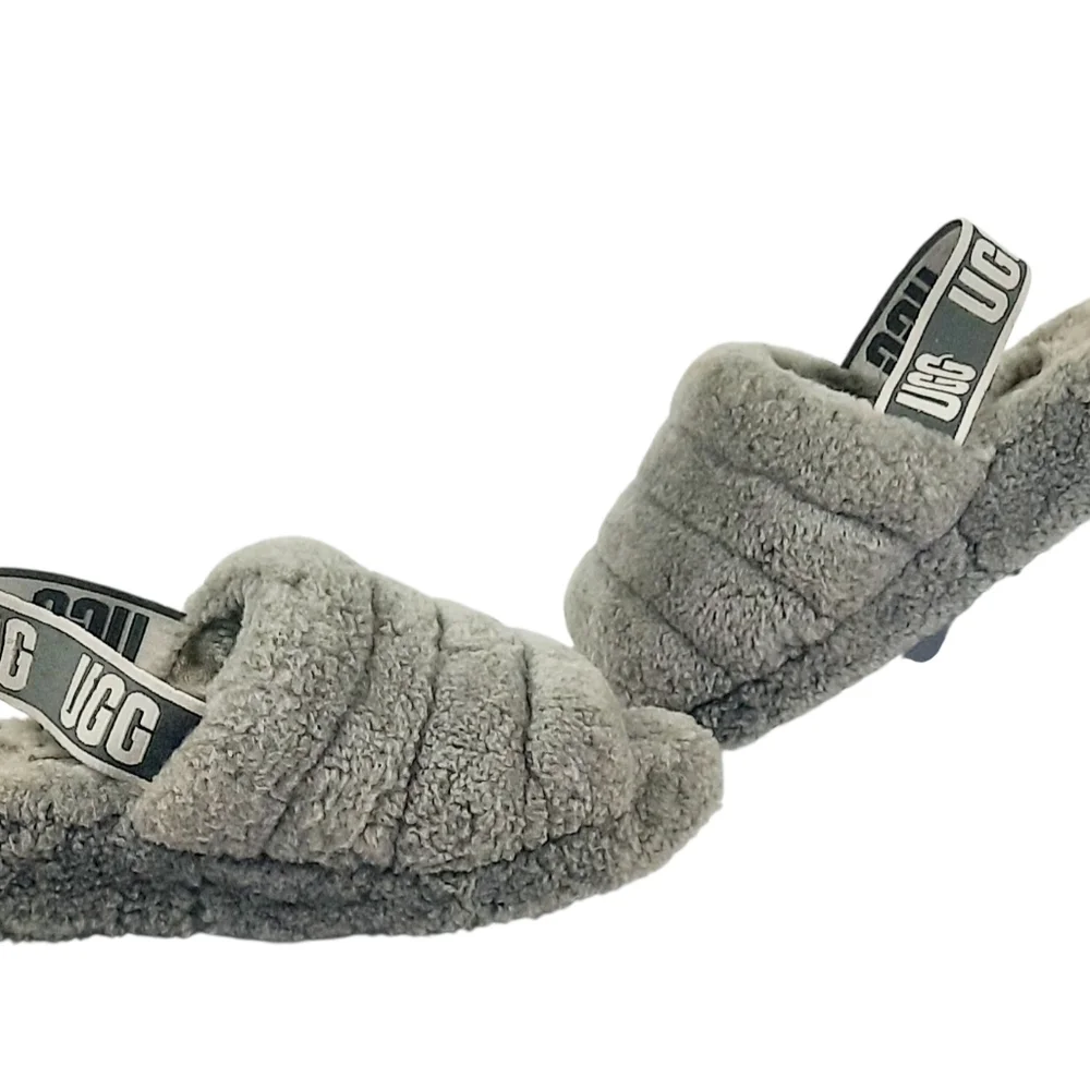 UGG kids fluff