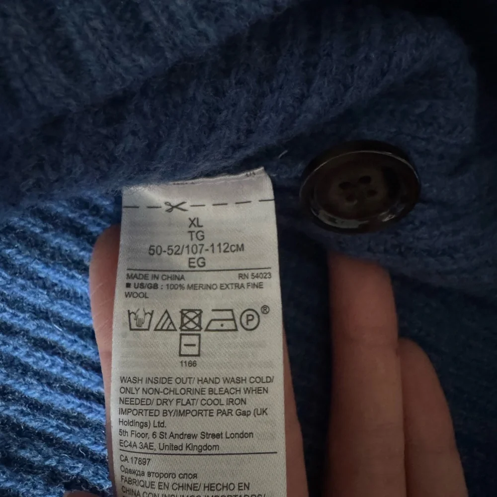 Banana Republic elegant blue