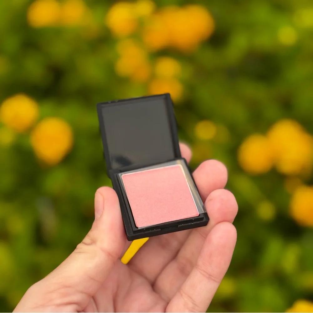NWOT NARS Cosmetics Mini Blush • Orgasm