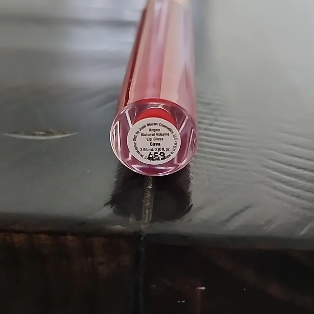 JOSIE MARAN up shade