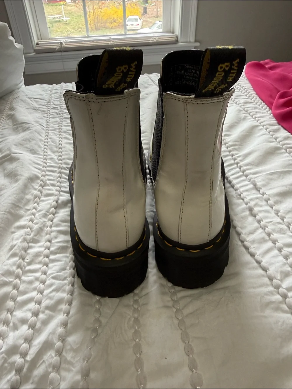Dr. Martens chunky iconic