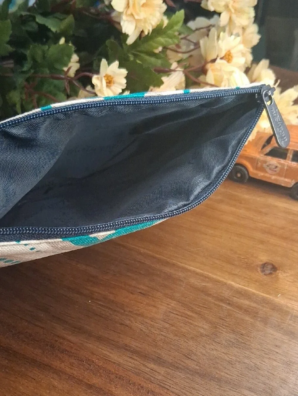 thirty-one navy cosmetic carry