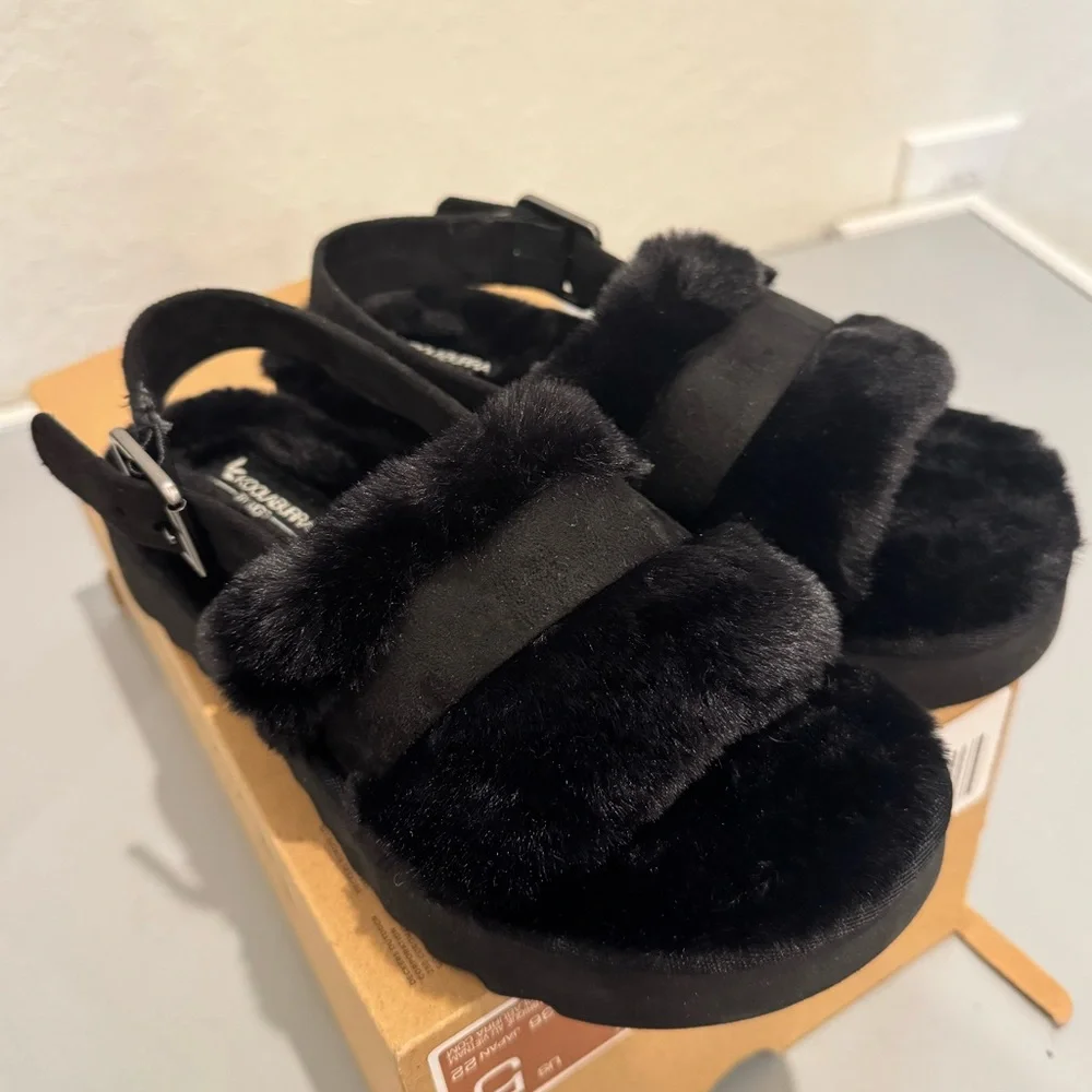Koolaburra these black