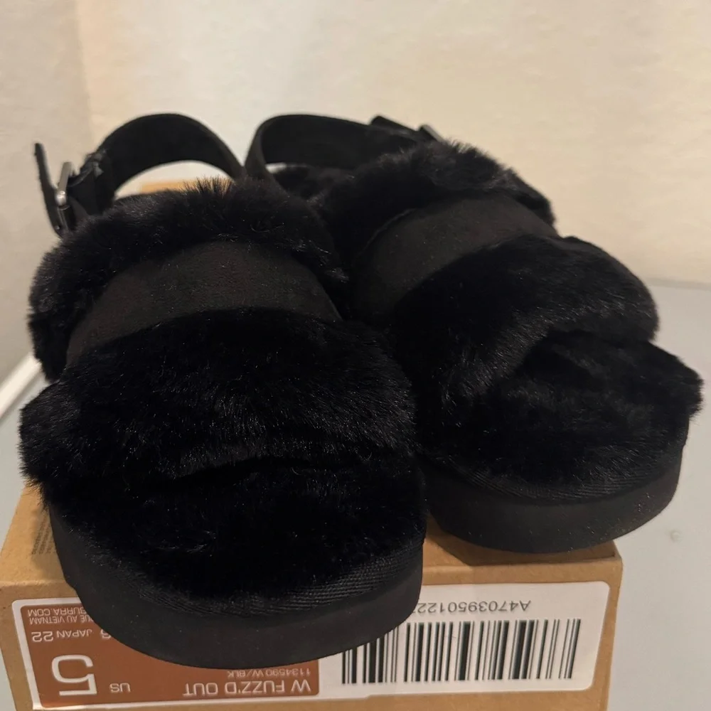 Koolaburra these black