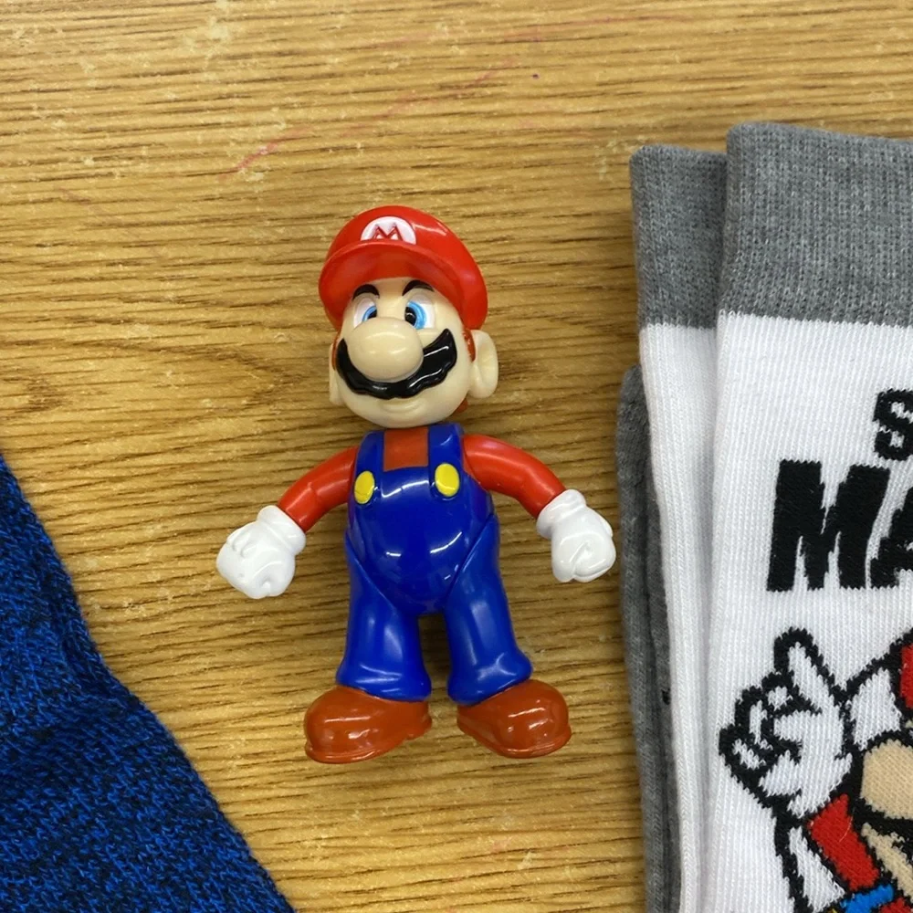 Nintendo everything pictured